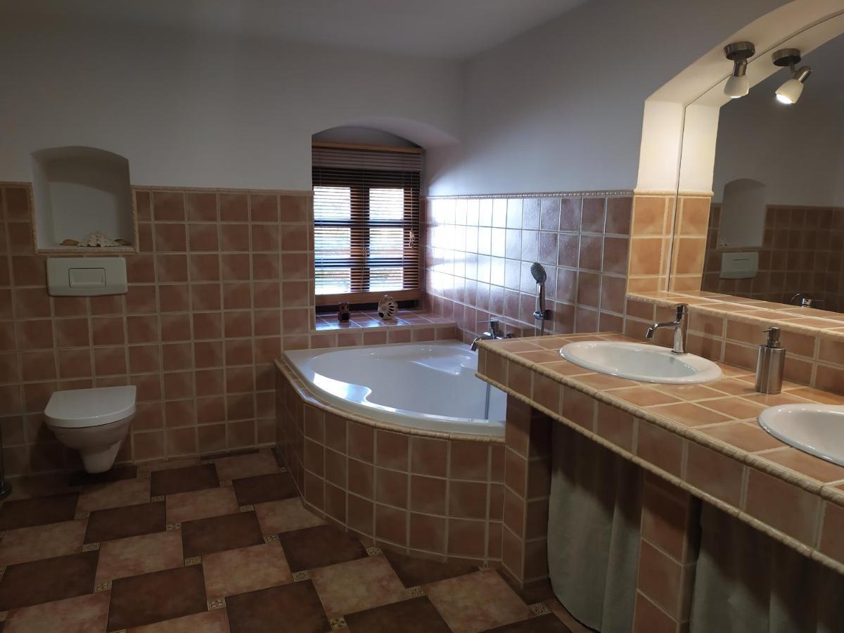 Forest Rustic Apartment Brdy Vesin Экстерьер фото